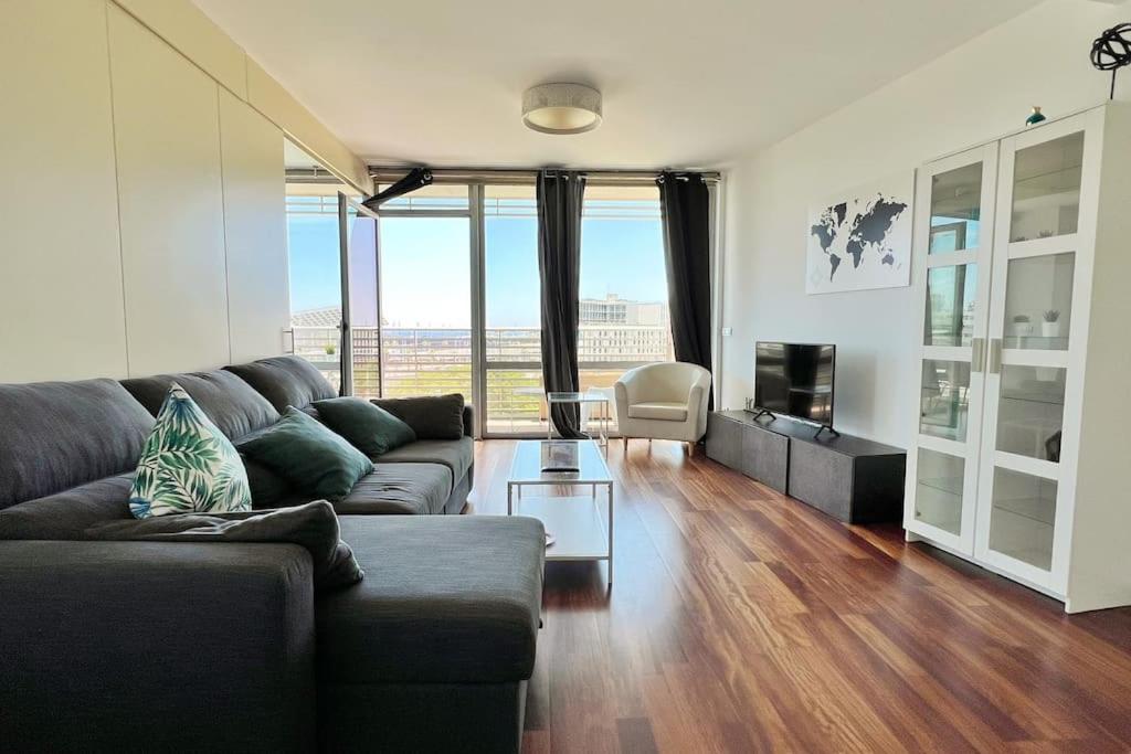 Ral48 Appartement Sant Adria de Besos Buitenkant foto